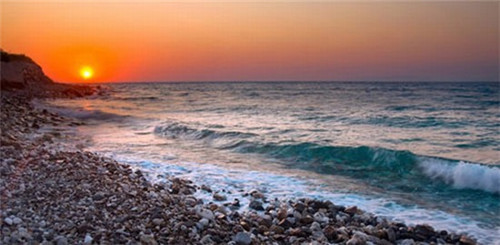 乌审旗的果汁创业前景怎么样，在乌审旗加盟果然汁己什么位置客源多