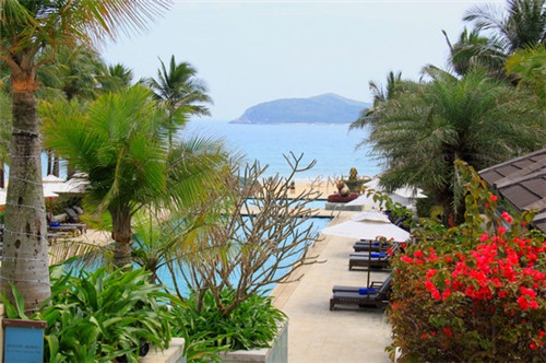 汽车美容加盟店哪些品牌不要加盟费，汽车美容连锁店值得加盟吗